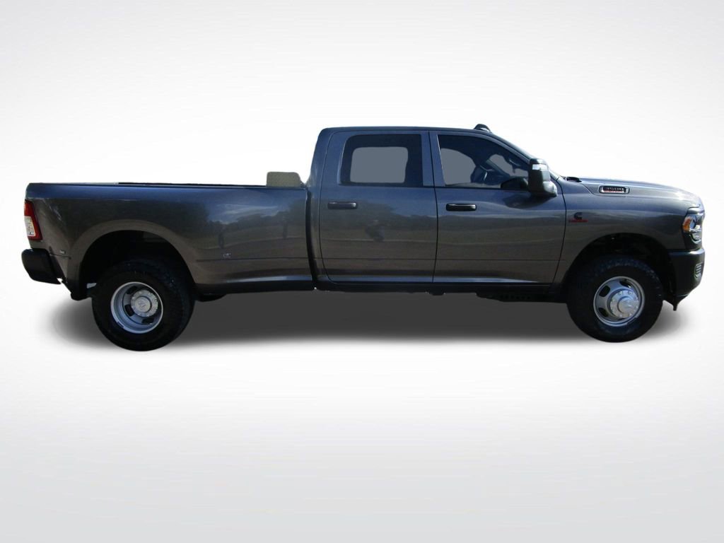 Used 2024 RAM 3500 Tradesman image 7