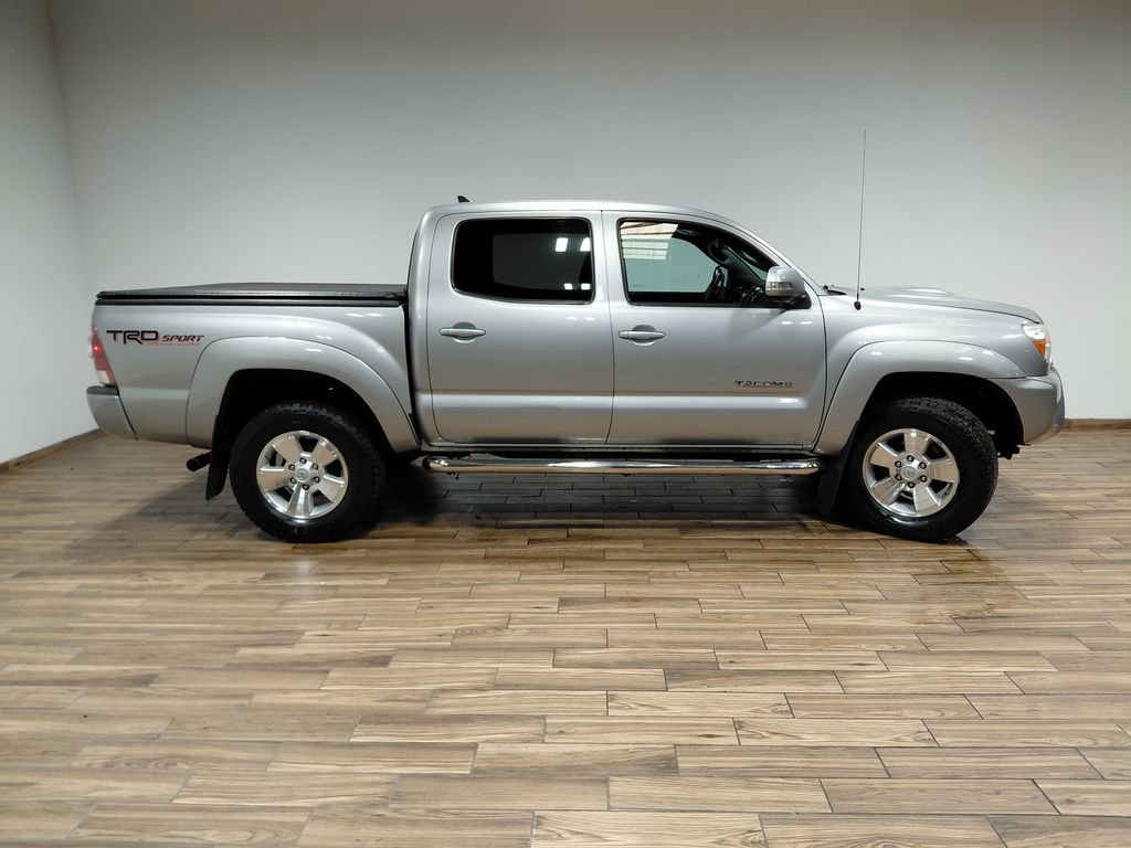 Used 2014 Toyota Tacoma 4x4 Double Cab w/ TRD Sport Package image 15