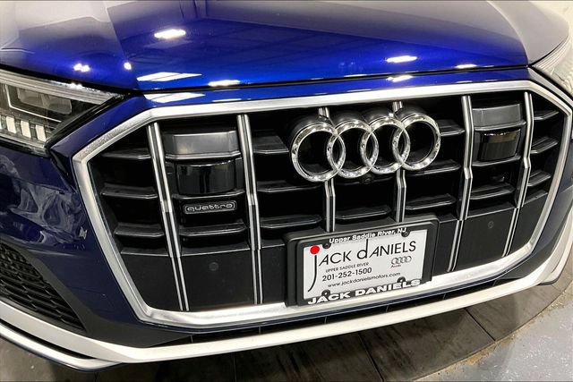 Used 2023 Audi SQ7 Prestige AWD/4WD image 23