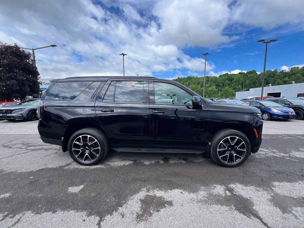Used 2026 Chevrolet Tahoe RST w/ Comfort Package AWD/4WD image 6