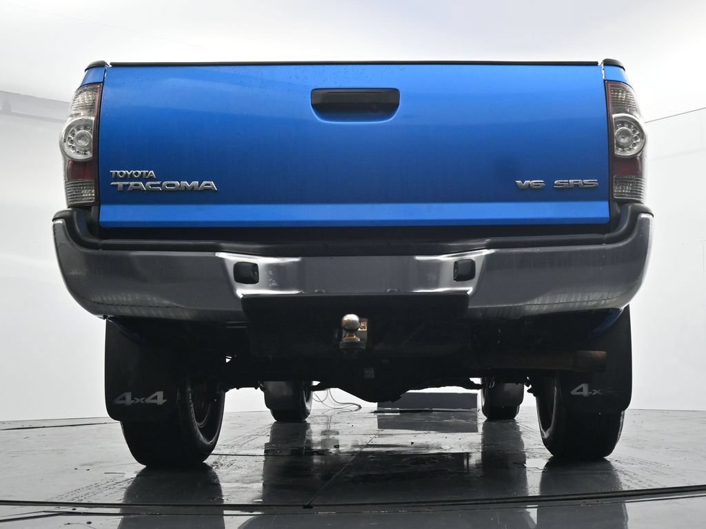 Used 2011 Toyota Tacoma 4x4 Double Cab w/ SR5 Pkg #2 image 21