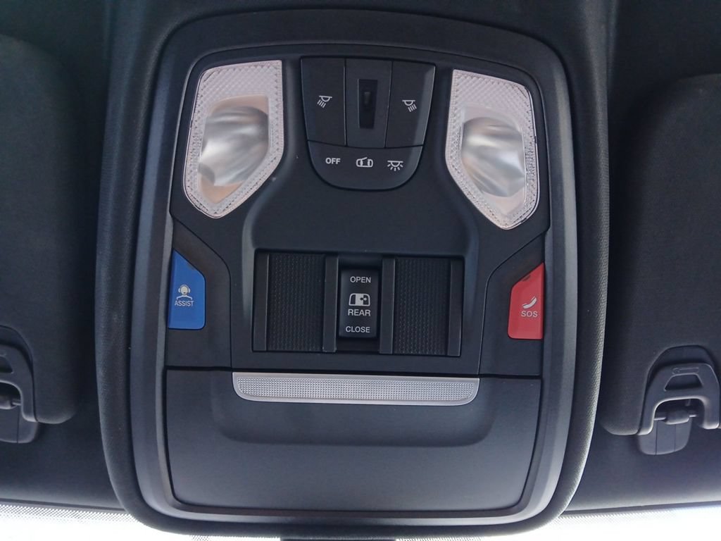 Used 2022 RAM 1500 Lone Star AWD/4WD image 7