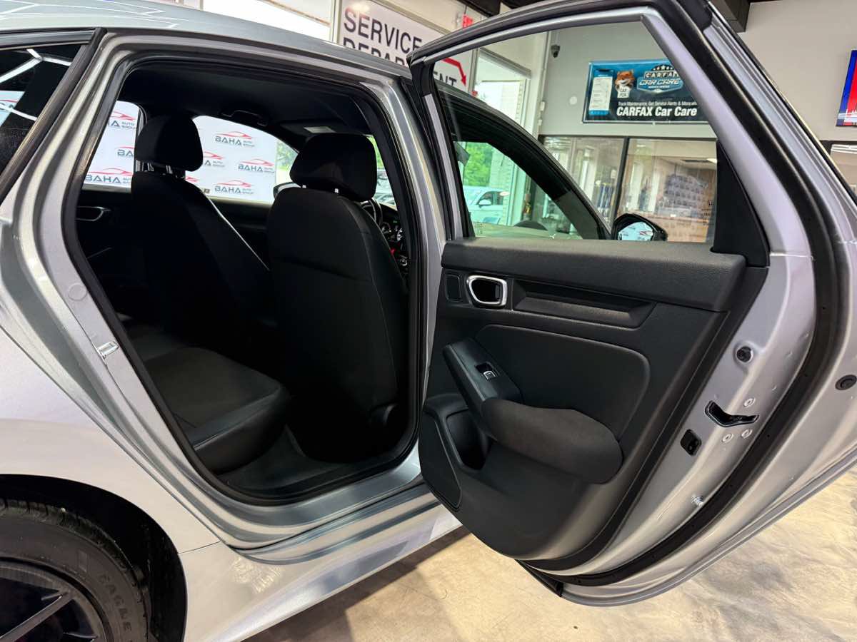 Used 2025 Honda Civic Sport image 41
