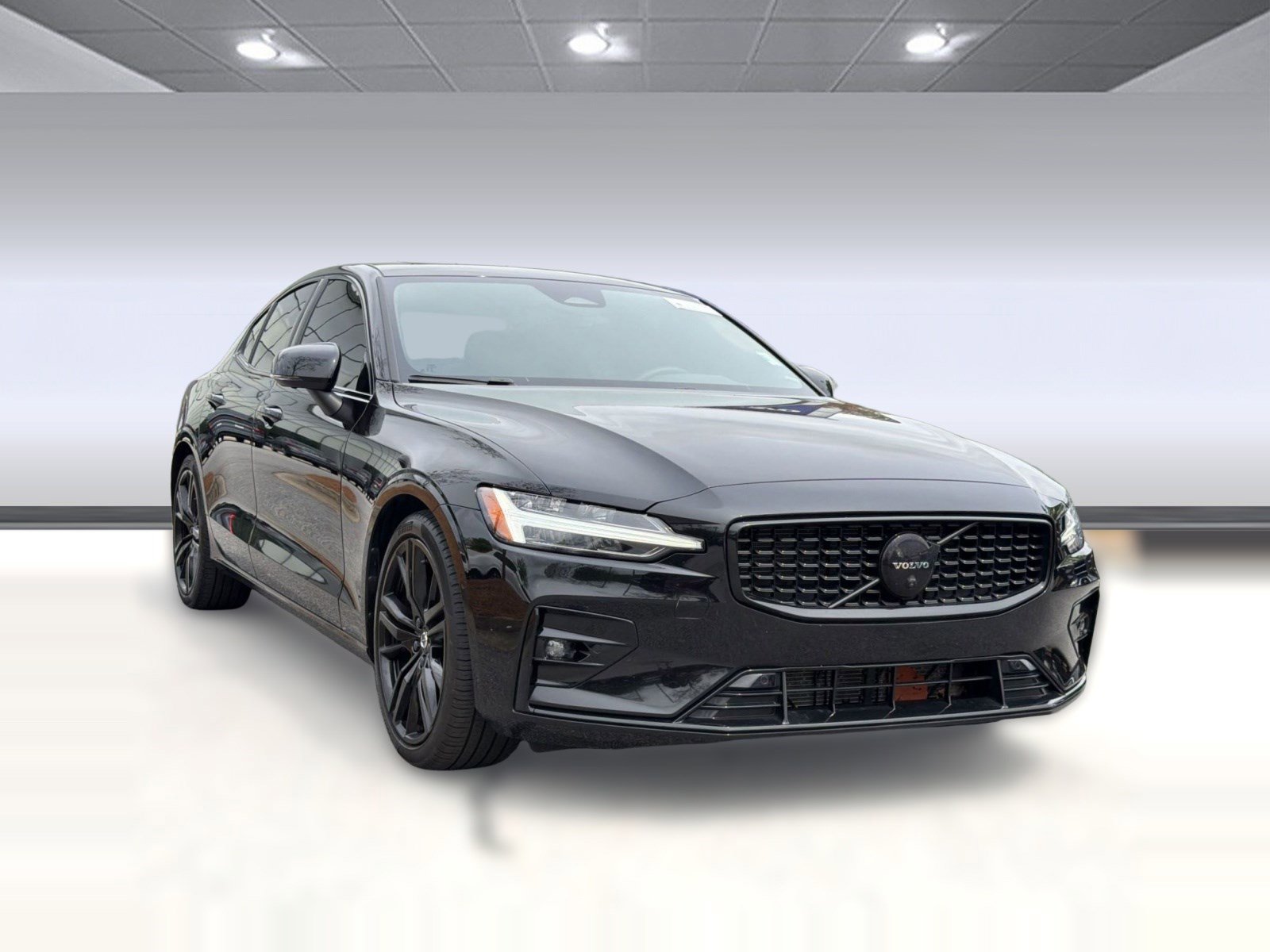 Certified 2023 Volvo S60 B5 Plus image 7