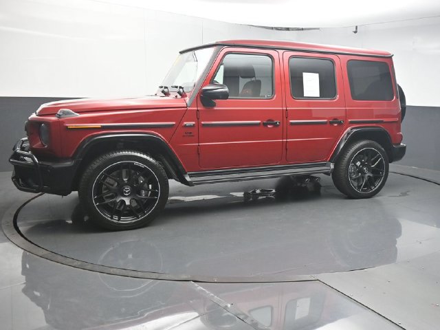 Used 2025 Mercedes-Benz G 63 AMG 4MATIC w/ AMG Night Package Plus image 4