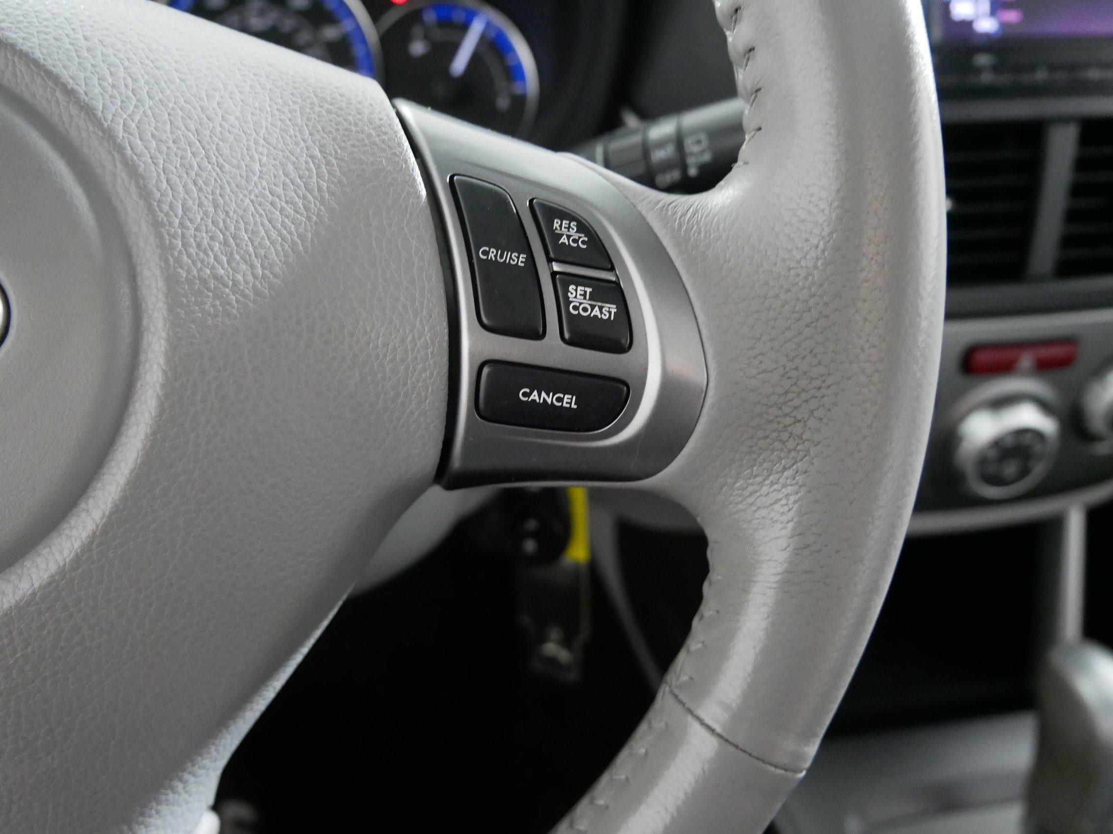 Used 2012 Subaru Forester 2.5X Limited AWD/4WD image 28