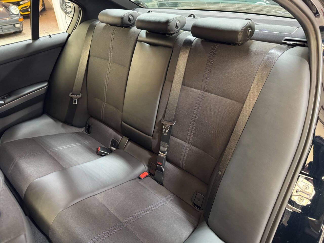 Used 2011 BMW M3 Sedan image 27