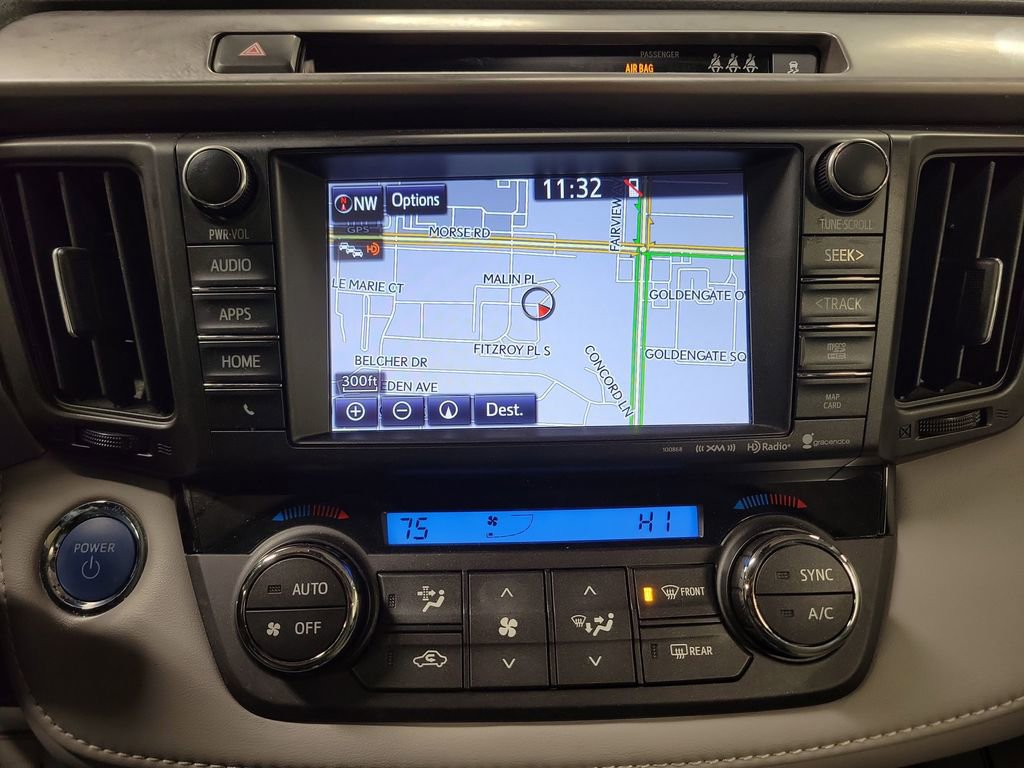 Used 2018 Toyota RAV4 Limited image 18