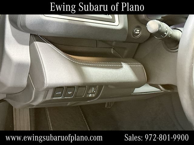 Used 2023 Subaru Ascent Touring AWD/4WD image 10