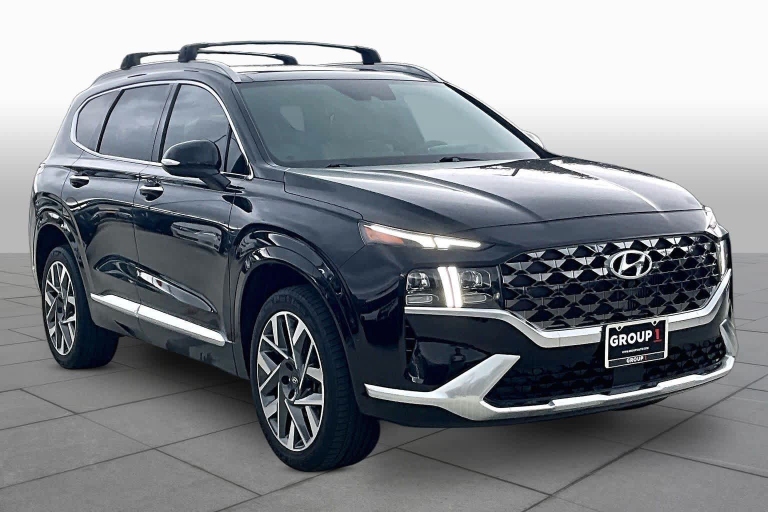 Used 2021 Hyundai Santa Fe Calligraphy AWD/4WD image 3