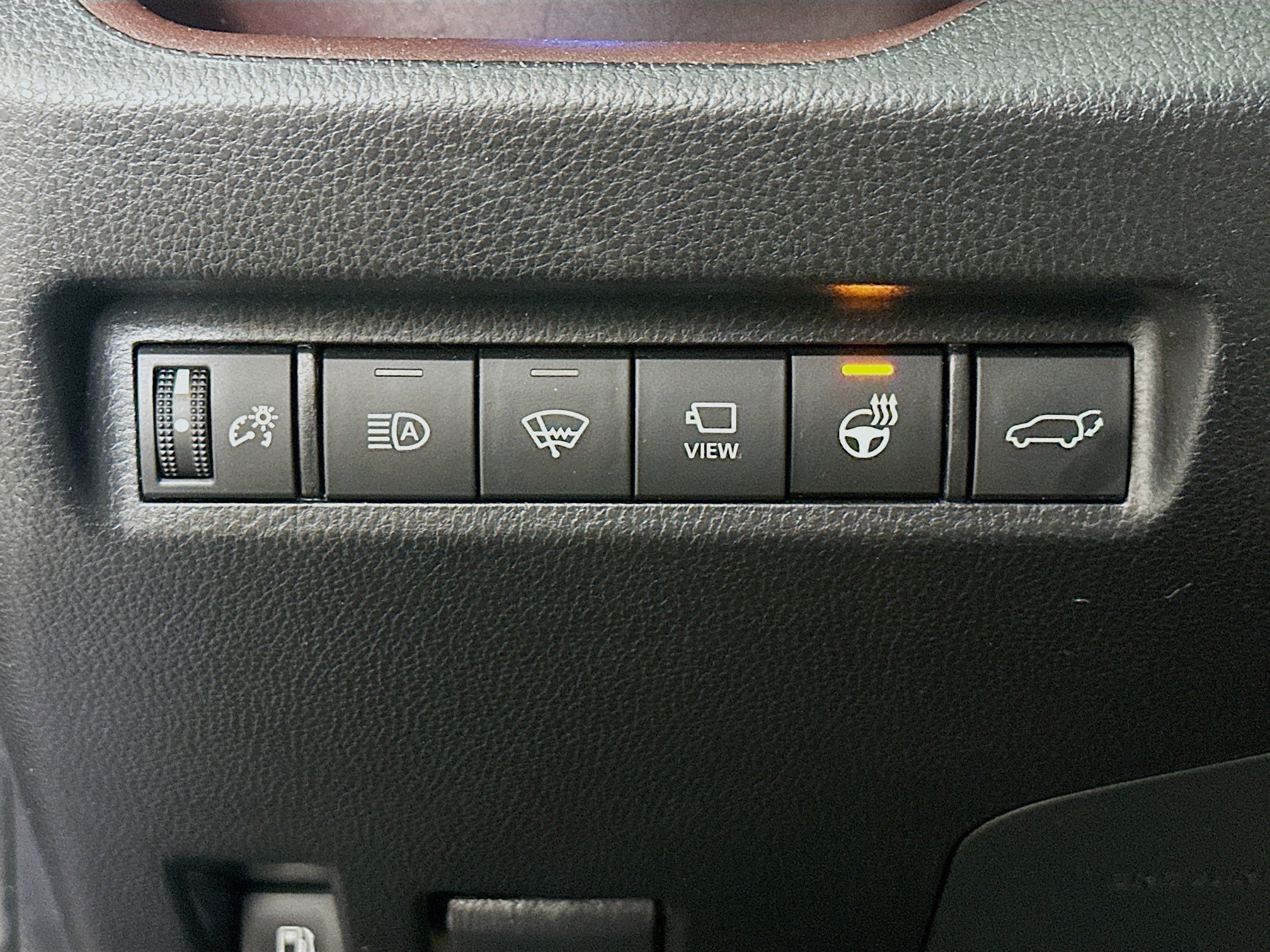 Used 2021 Toyota RAV4 Limited image 17