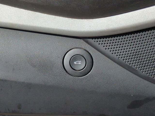 Used 2019 Chevrolet Camaro SS image 12