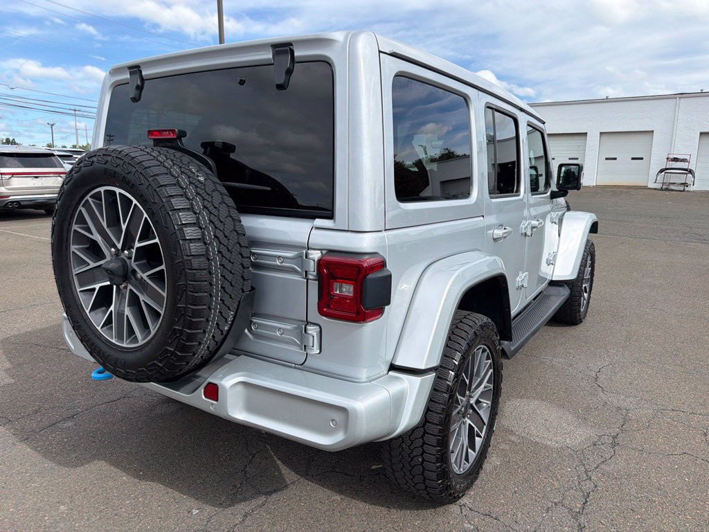 Used 2024 Jeep Wrangler High Altitude AWD/4WD image 7