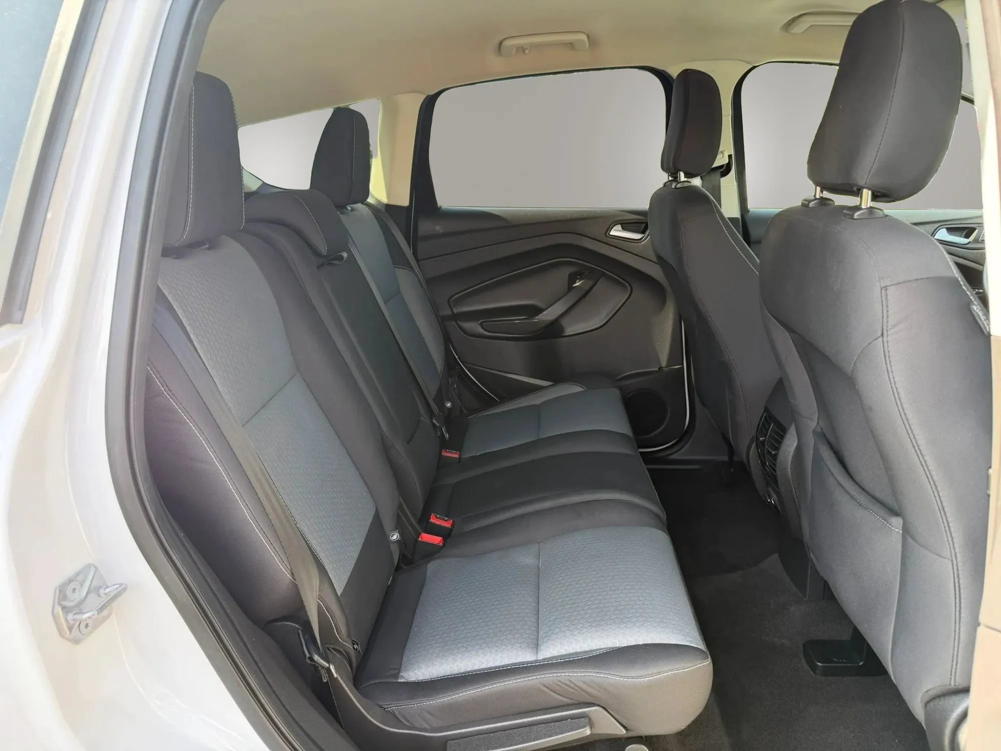 Used 2018 Ford Escape SE AWD/4WD image 50