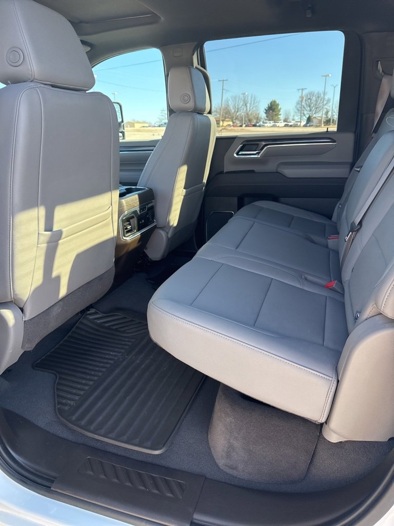 Used 2024 Chevrolet Silverado 2500 LTZ w/ LTZ Plus Package image 12