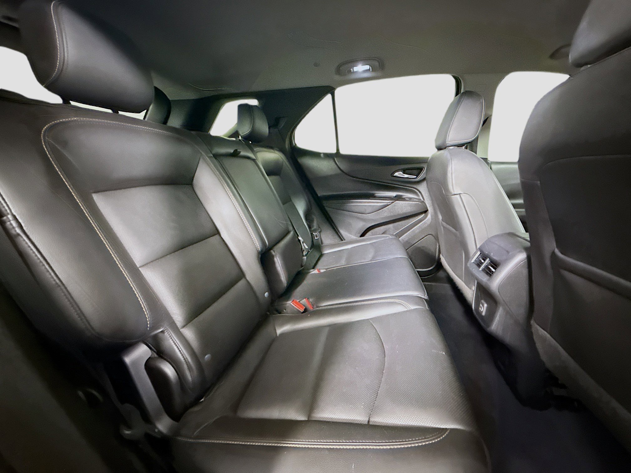 Used 2020 Chevrolet Equinox Premier w/ Premier Redline Edition image 27