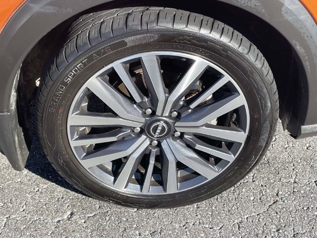 Used 2023 Nissan Kicks SV FWD image 8