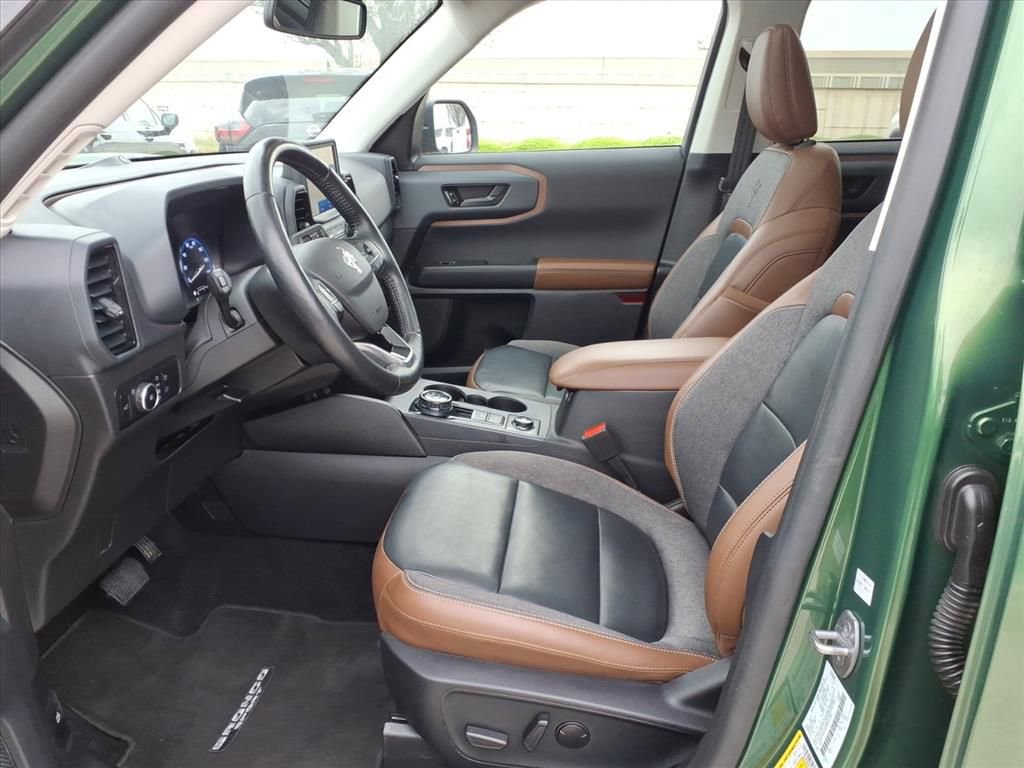 Used 2023 Ford Bronco Sport Outer Banks w/ Tech Package image 19