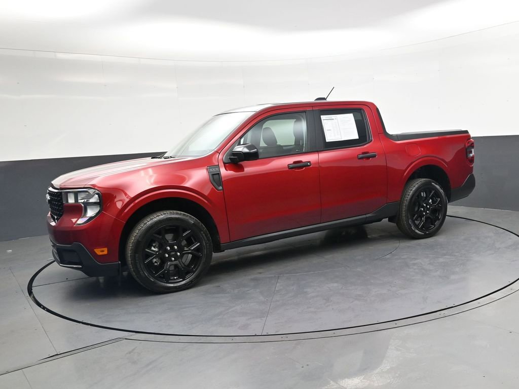 Used 2025 Ford Maverick XLT w/ Equipment Group 301A AWD/4WD image 8