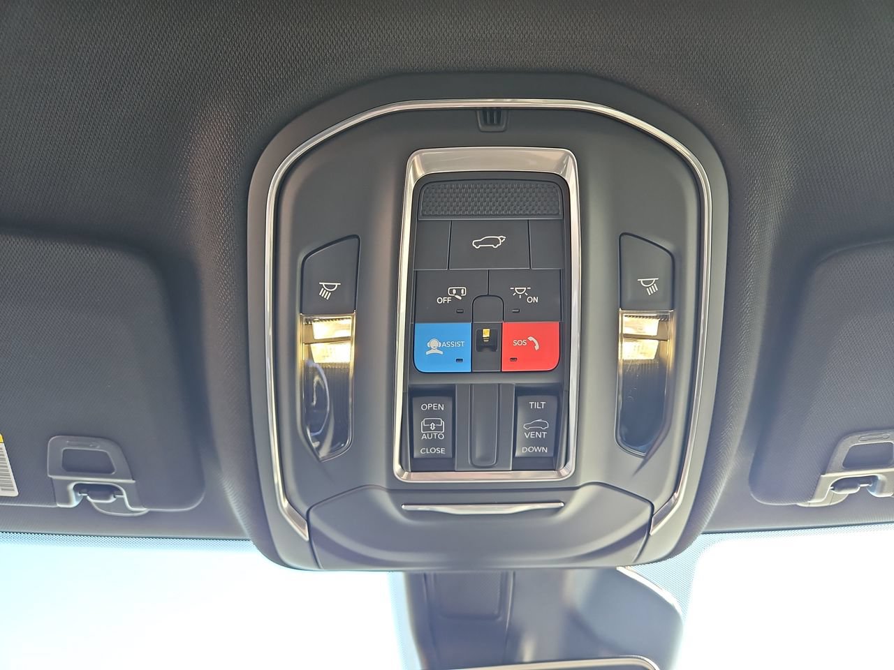 New 2026 Jeep Grand Cherokee Altitude AWD/4WD image 23