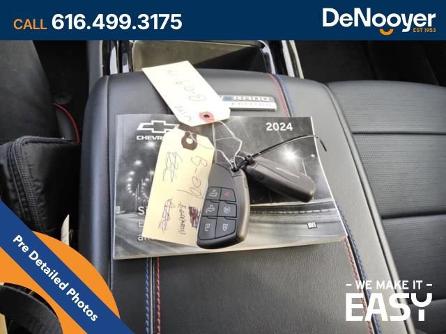 Used 2024 Chevrolet Silverado EV RST AWD/4WD image 9