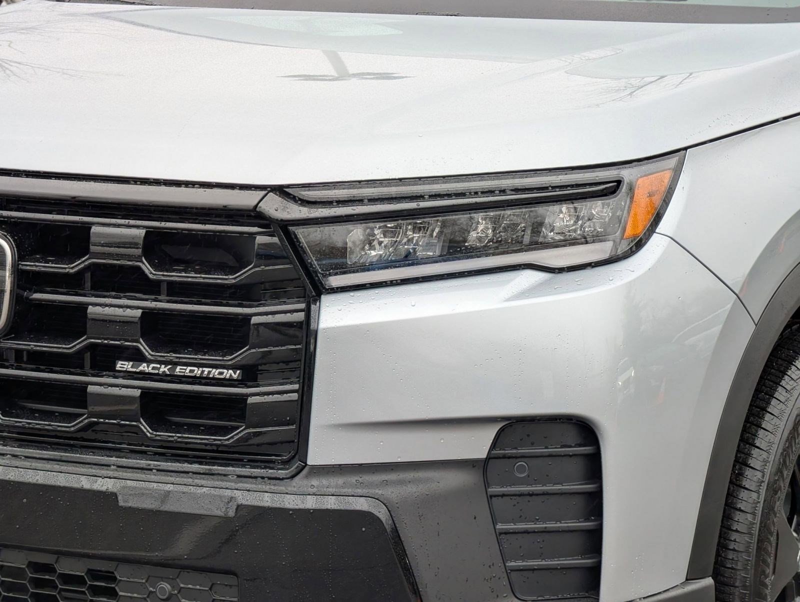 New 2026 Honda Pilot Black Edition image 11