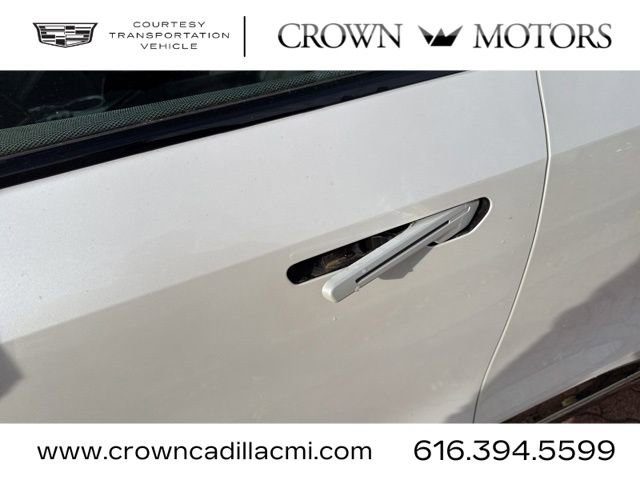 Used 2025 Cadillac Optiq Luxury 1 w/ LPO, Floor Liner Package image 8