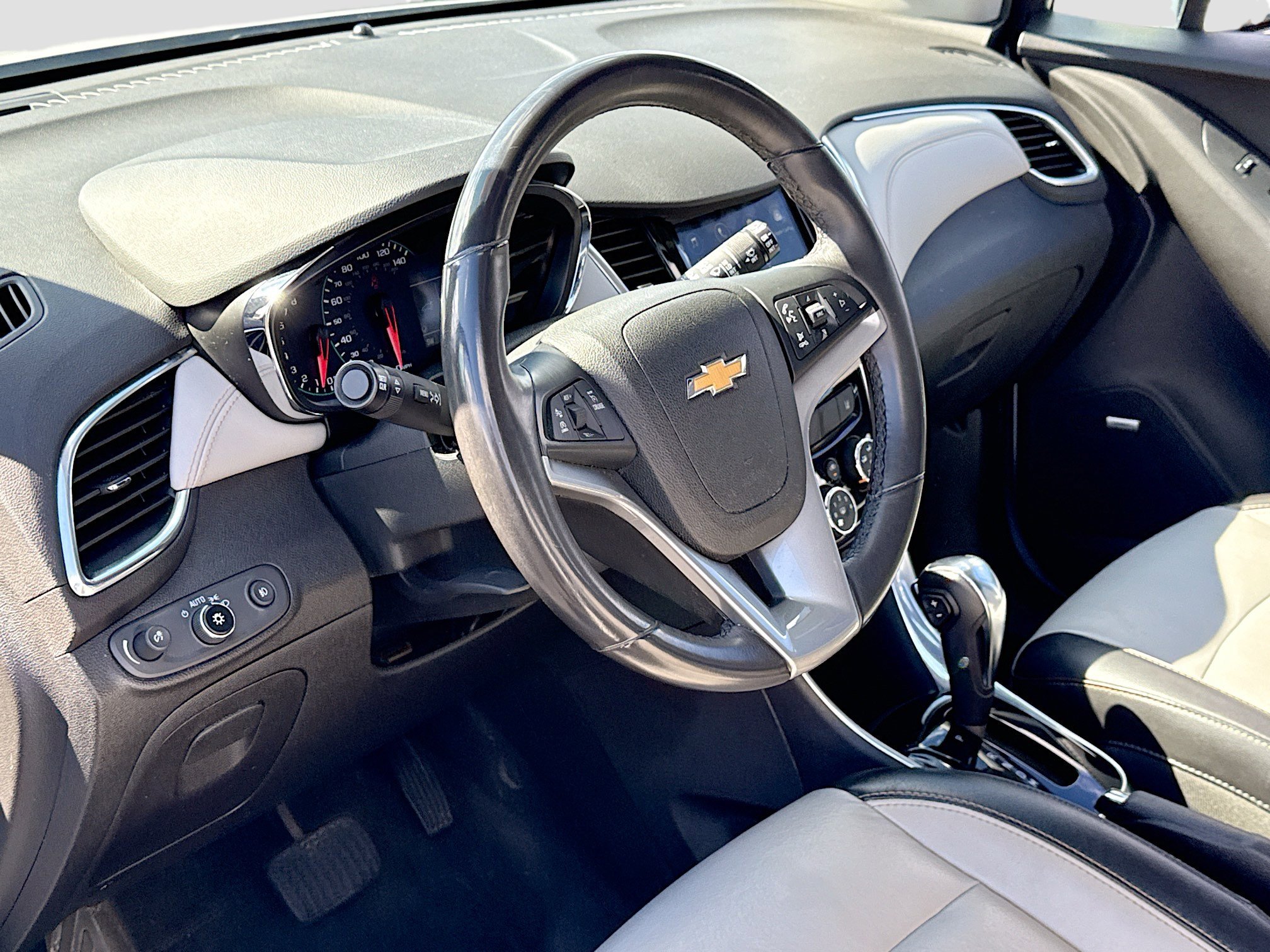 Used 2018 Chevrolet Trax Premier w/ LPO, Protection Package image 4