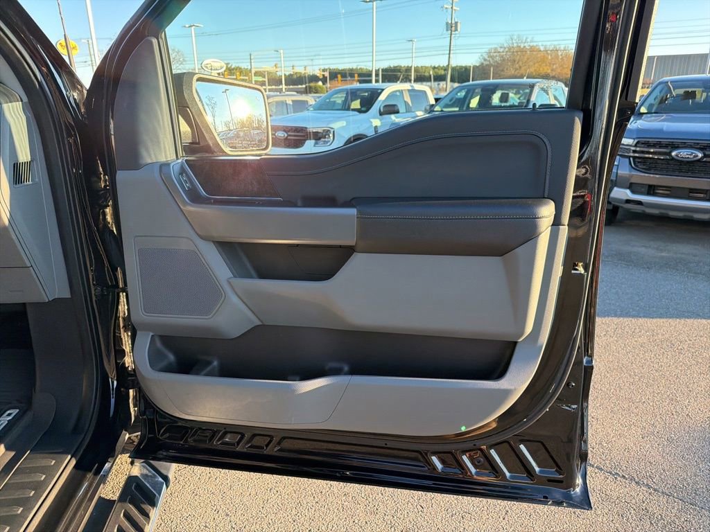 Certified 2022 Ford F150 XLT w/ Equipment Group 302A High image 22