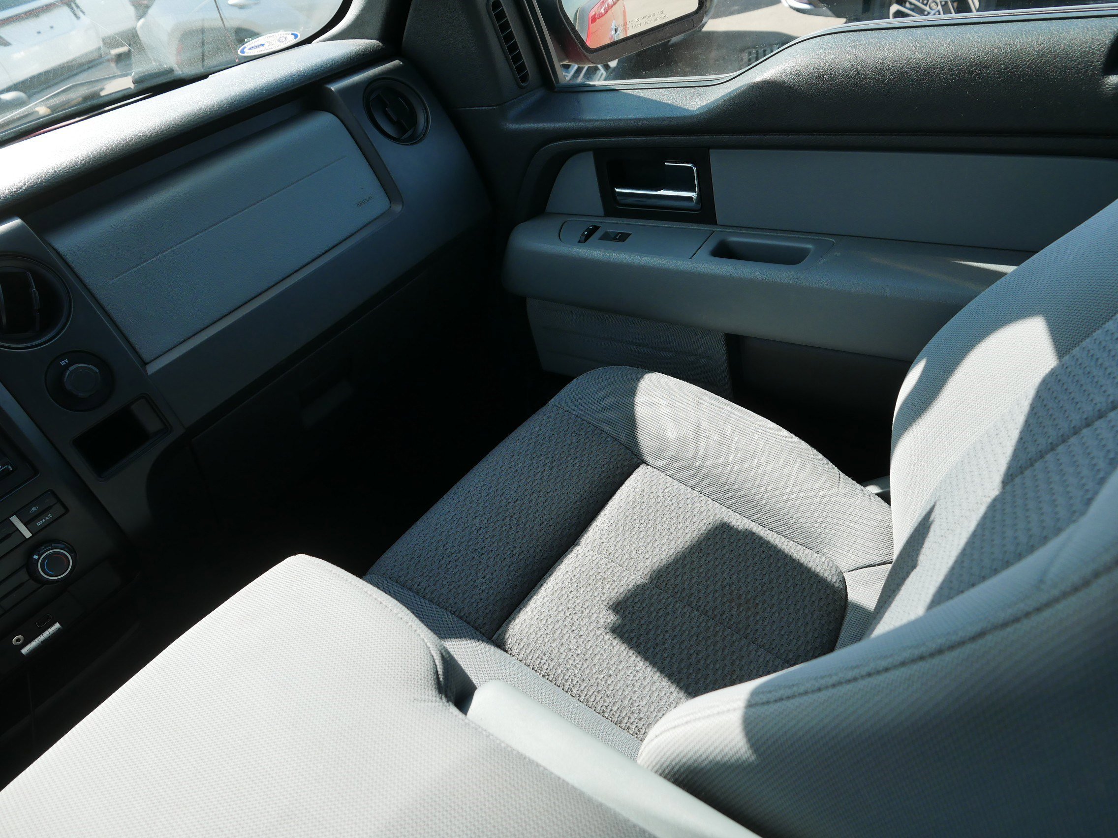 Used 2014 Ford F150 STX w/ Equipment Group 201A Mid image 11