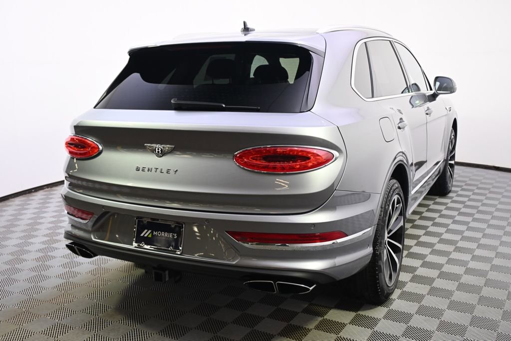 Used 2023 Bentley Bentayga image 6