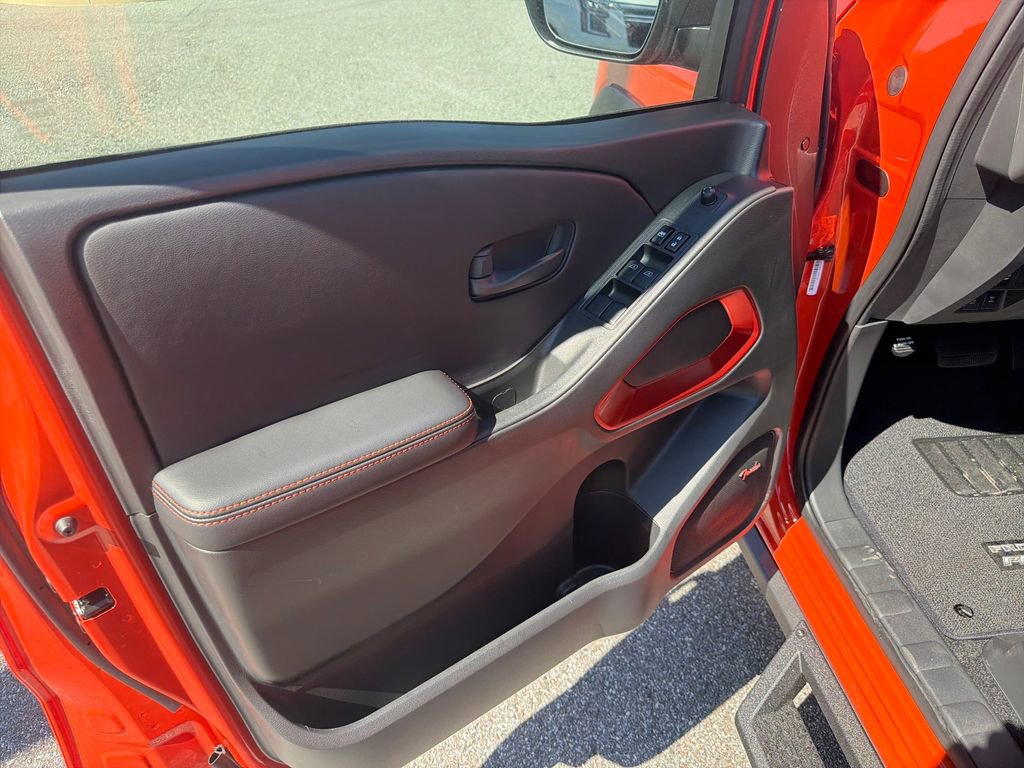 New 2026 Nissan Frontier PRO-4X image 13