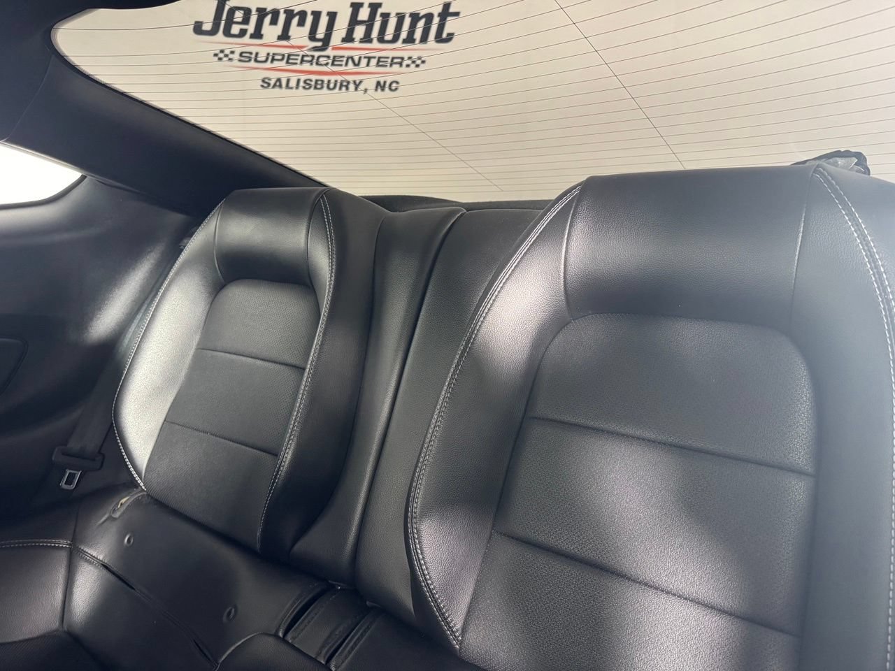 Used 2022 Ford Mustang GT Premium RWD image 12
