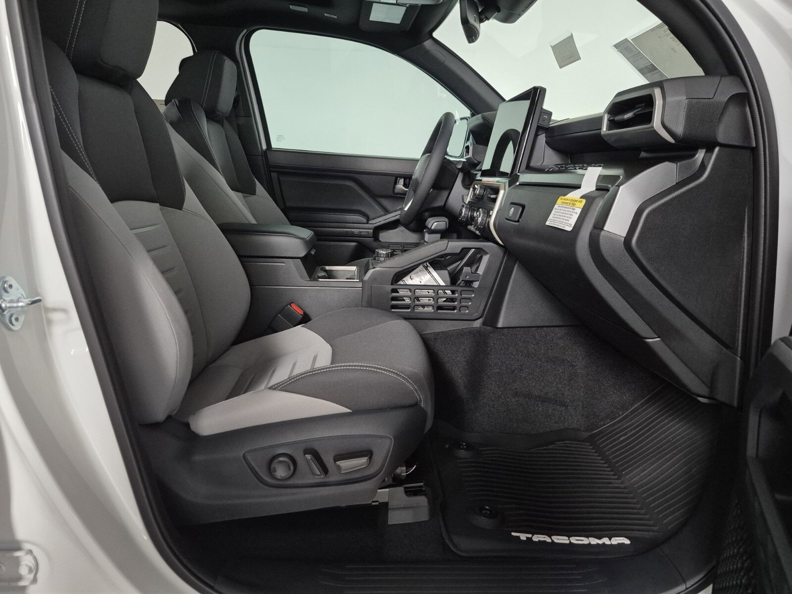 New 2026 Toyota Tacoma 4x4 Double Cab Hybrid image 32