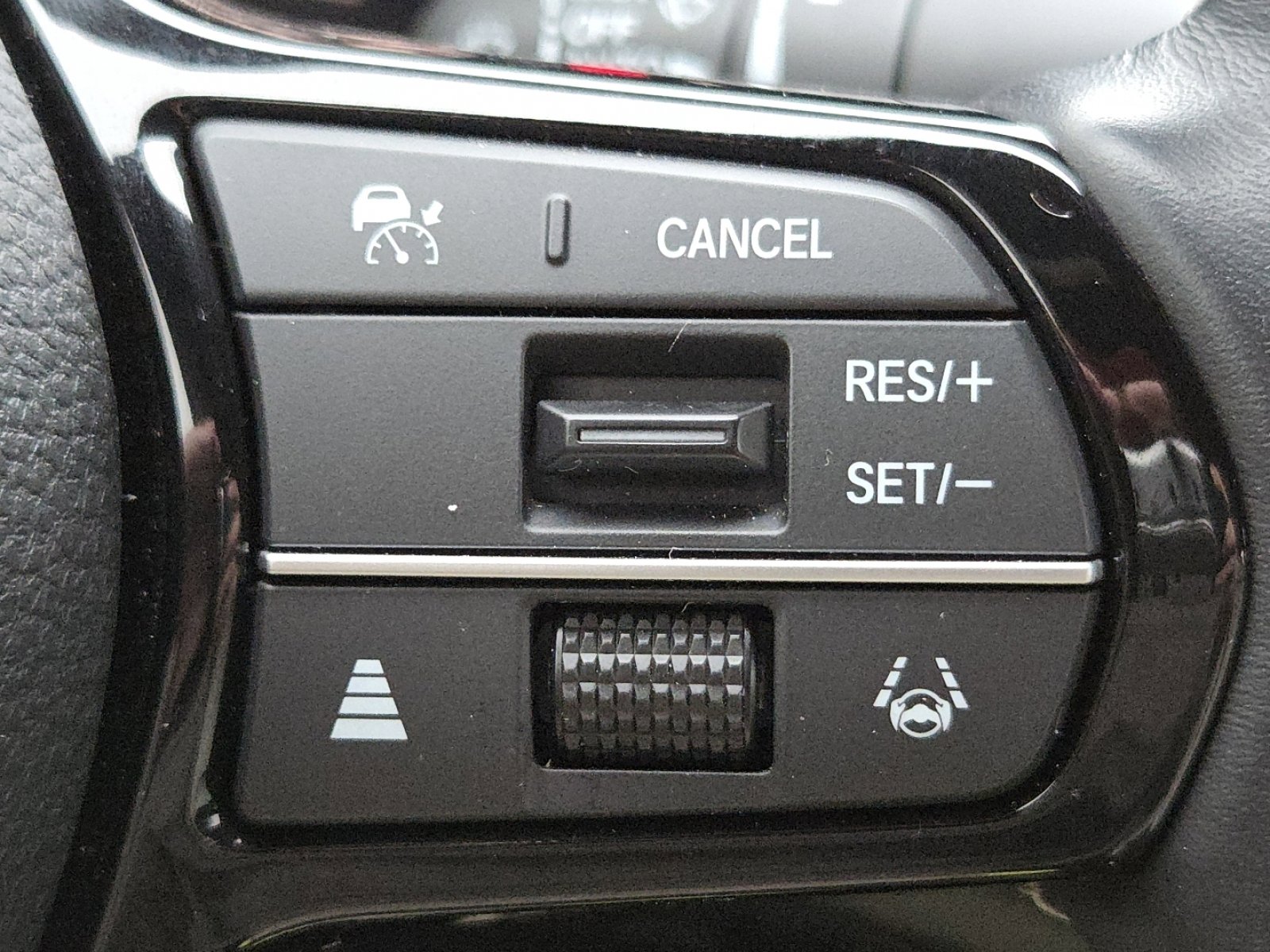 Used 2024 Acura Integra A-Spec FWD image 9