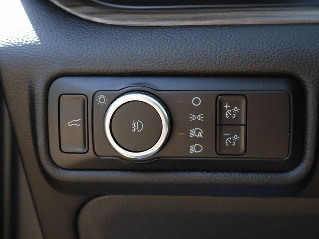 Used 2023 Ford Explorer Limited AWD/4WD image 42