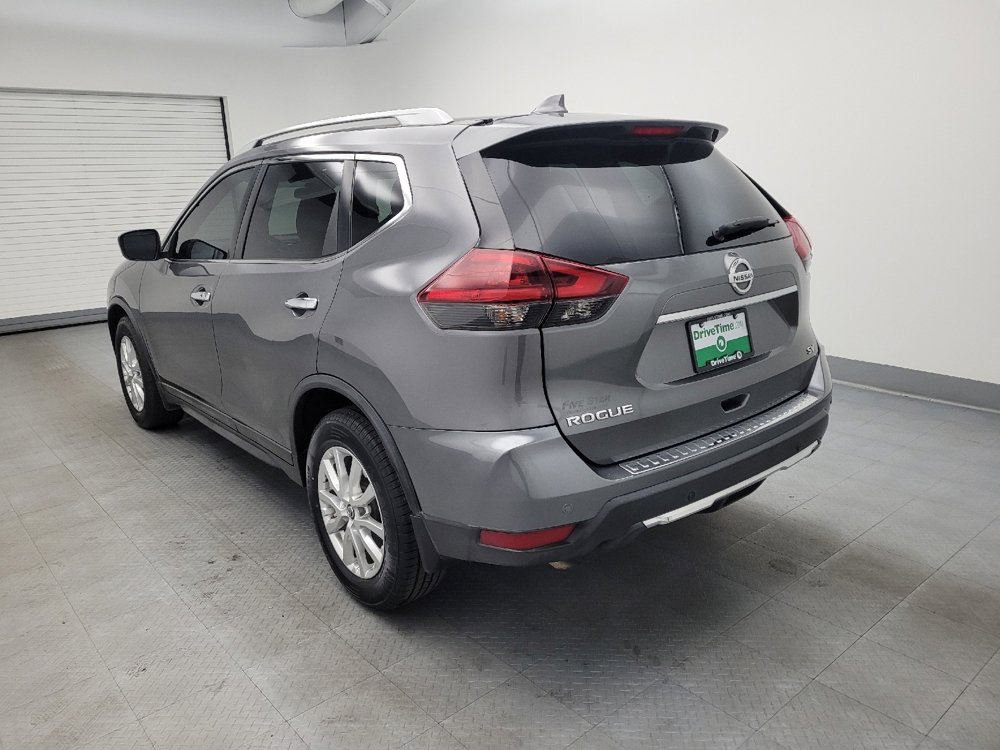 Used 2019 Nissan Rogue SV image 5