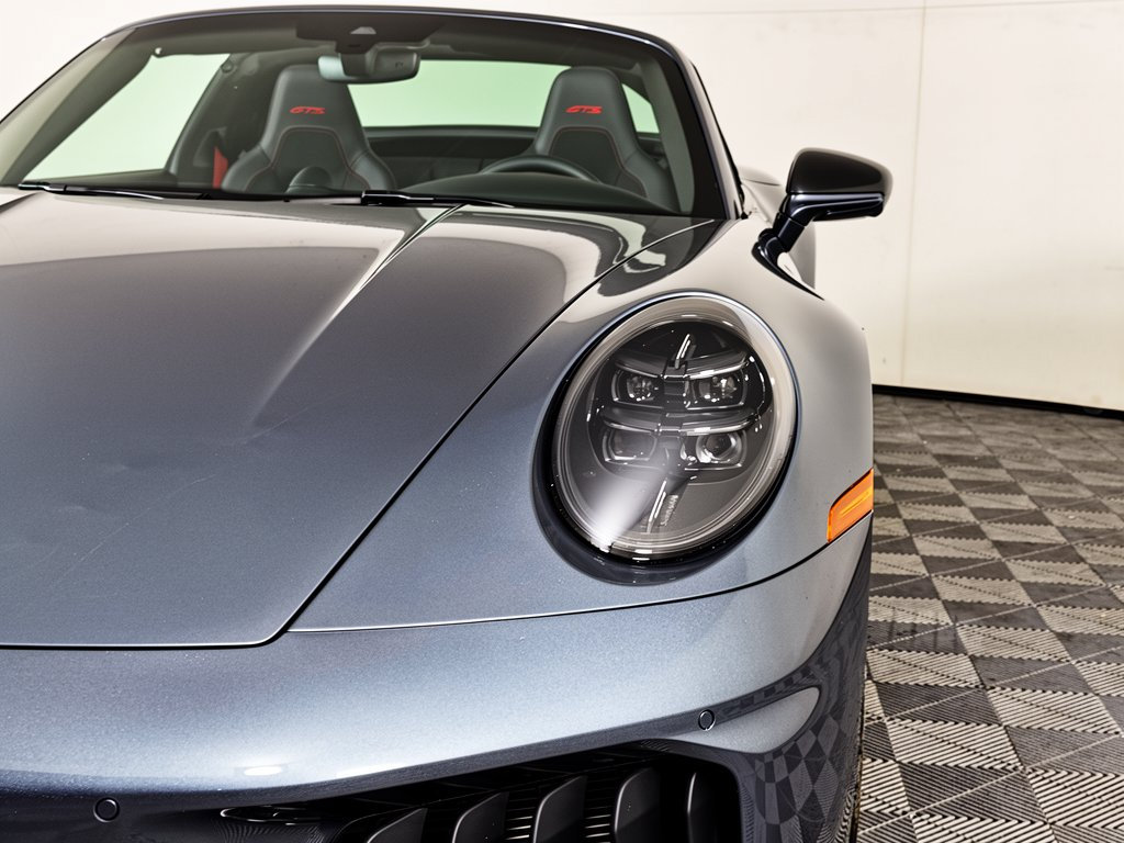 Certified 2026 Porsche 911 Targa 4 GTS AWD/4WD image 14