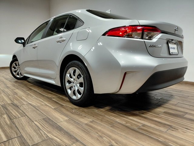 Used 2024 Toyota Corolla LE image 12