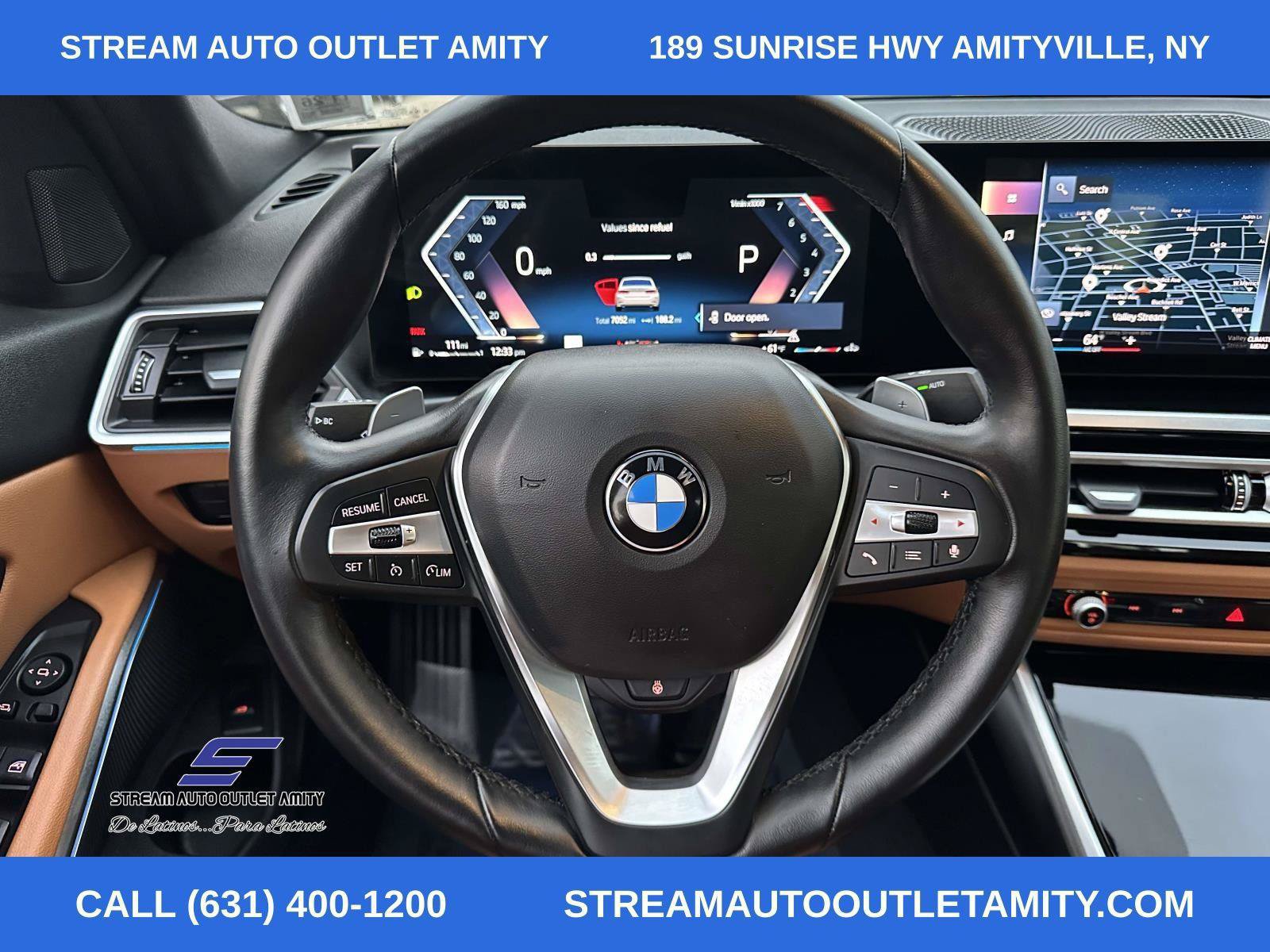 Used 2024 BMW 330i xDrive Sedan w/ Premium Package AWD/4WD image 17