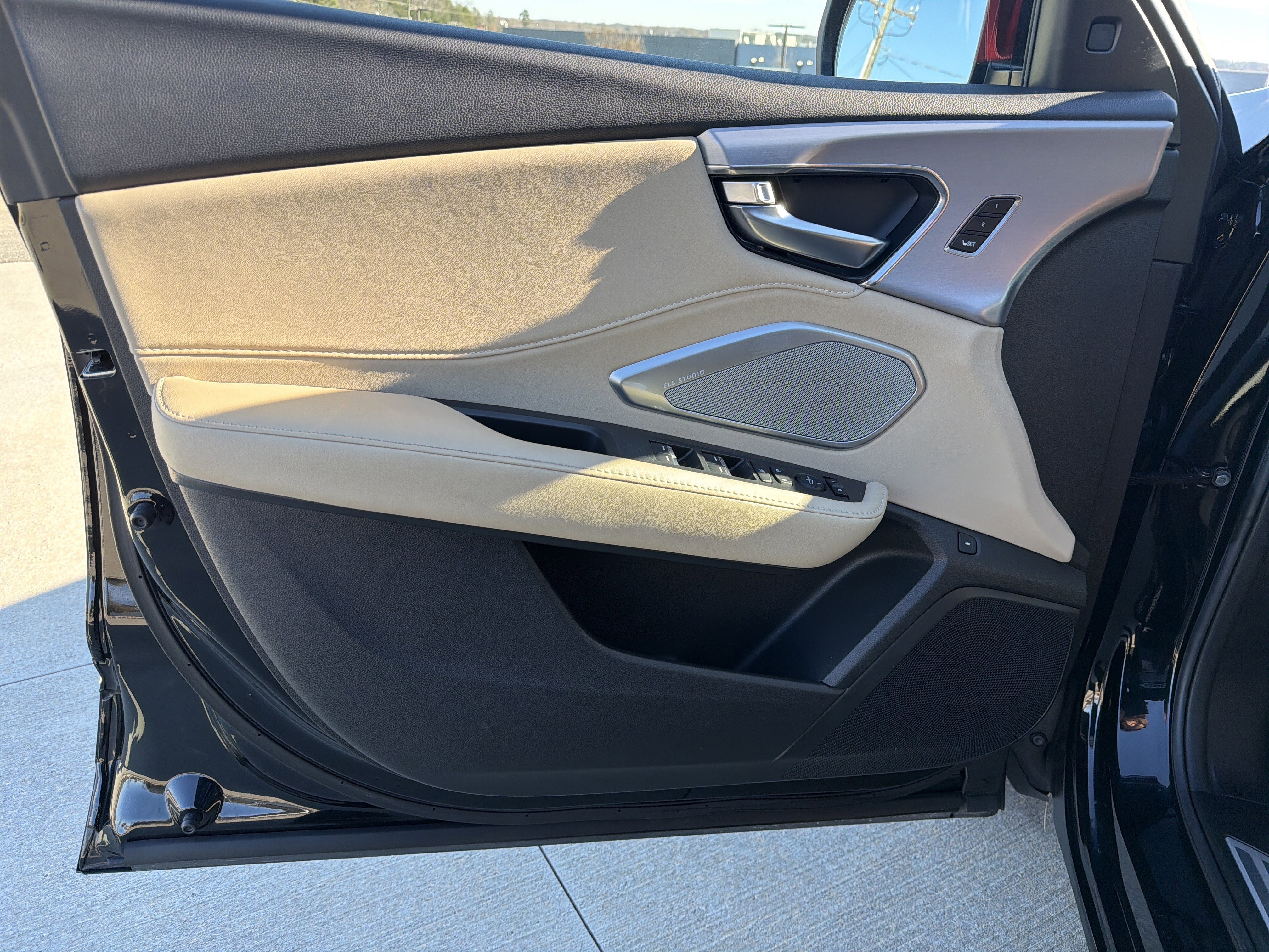 Certified 2023 Acura RDX FWD w/ Technology Package image 14