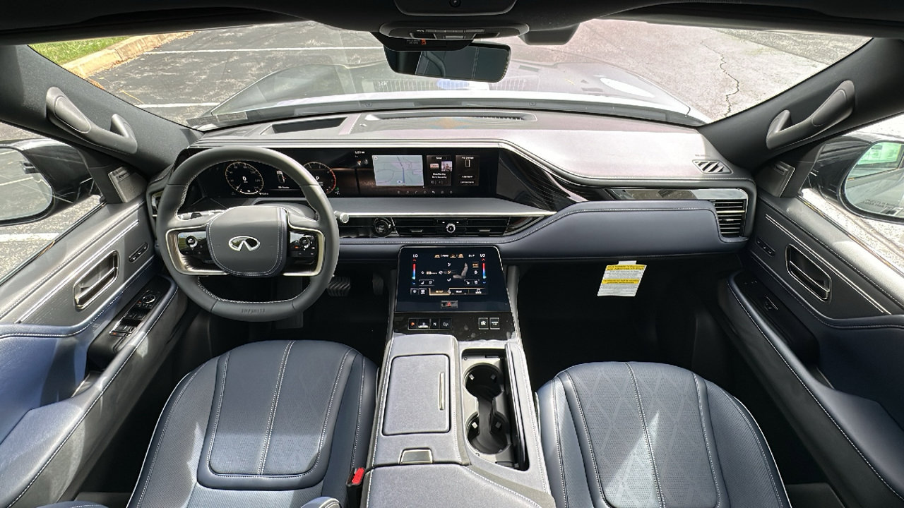 New 2026 INFINITI QX80 4WD image 12