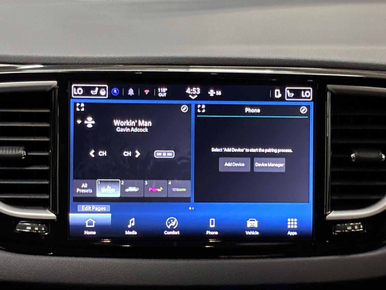 Used 2025 Chrysler Pacifica Select FWD image 19