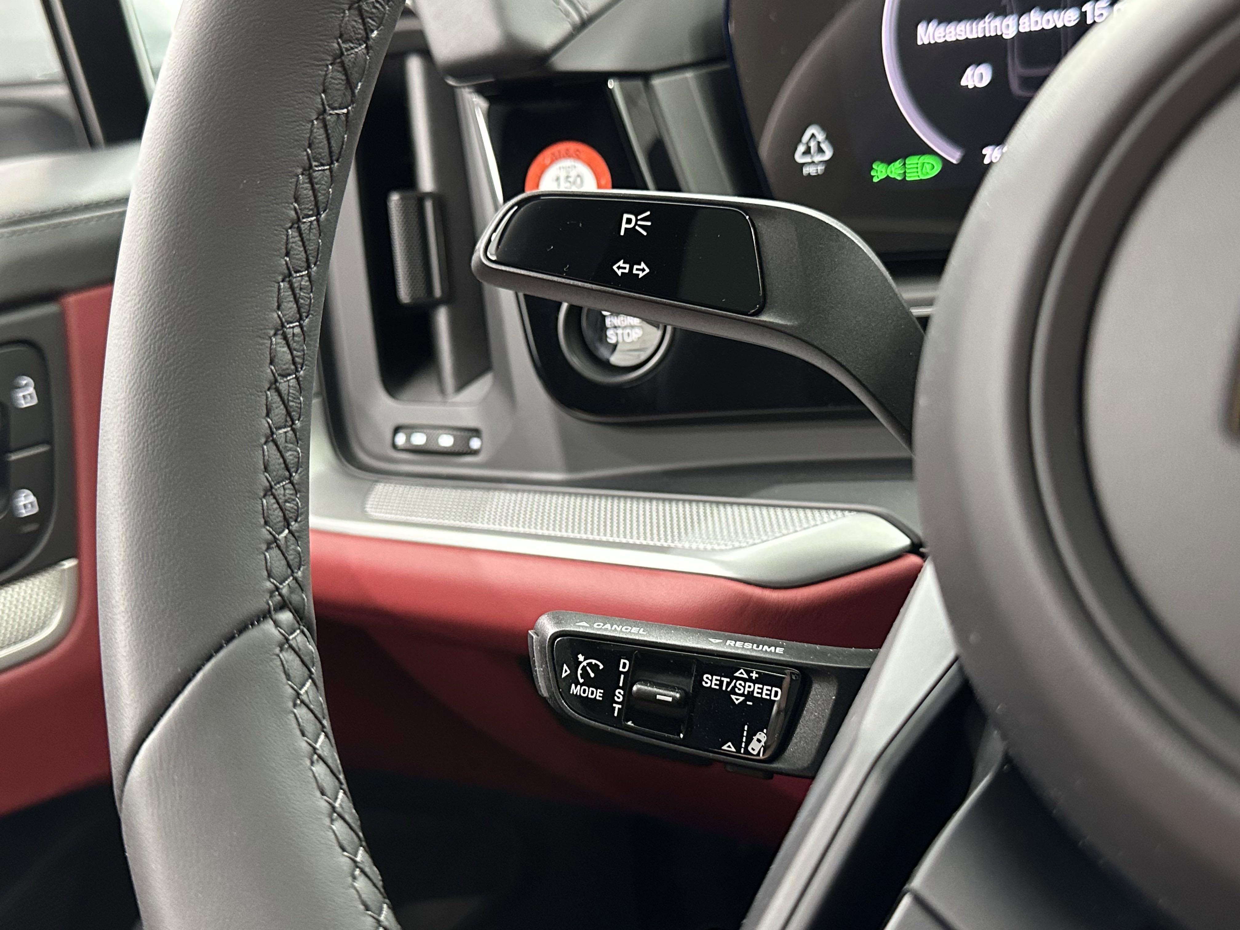 Certified 2025 Porsche Cayenne E-Hybrid image 47