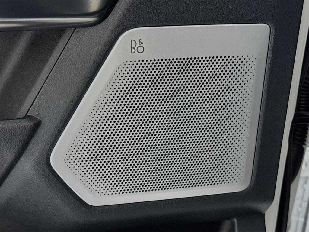 Used 2025 Ford F350 Platinum image 21