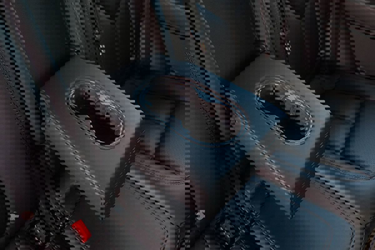 Used 2017 Porsche Cayenne S image 35