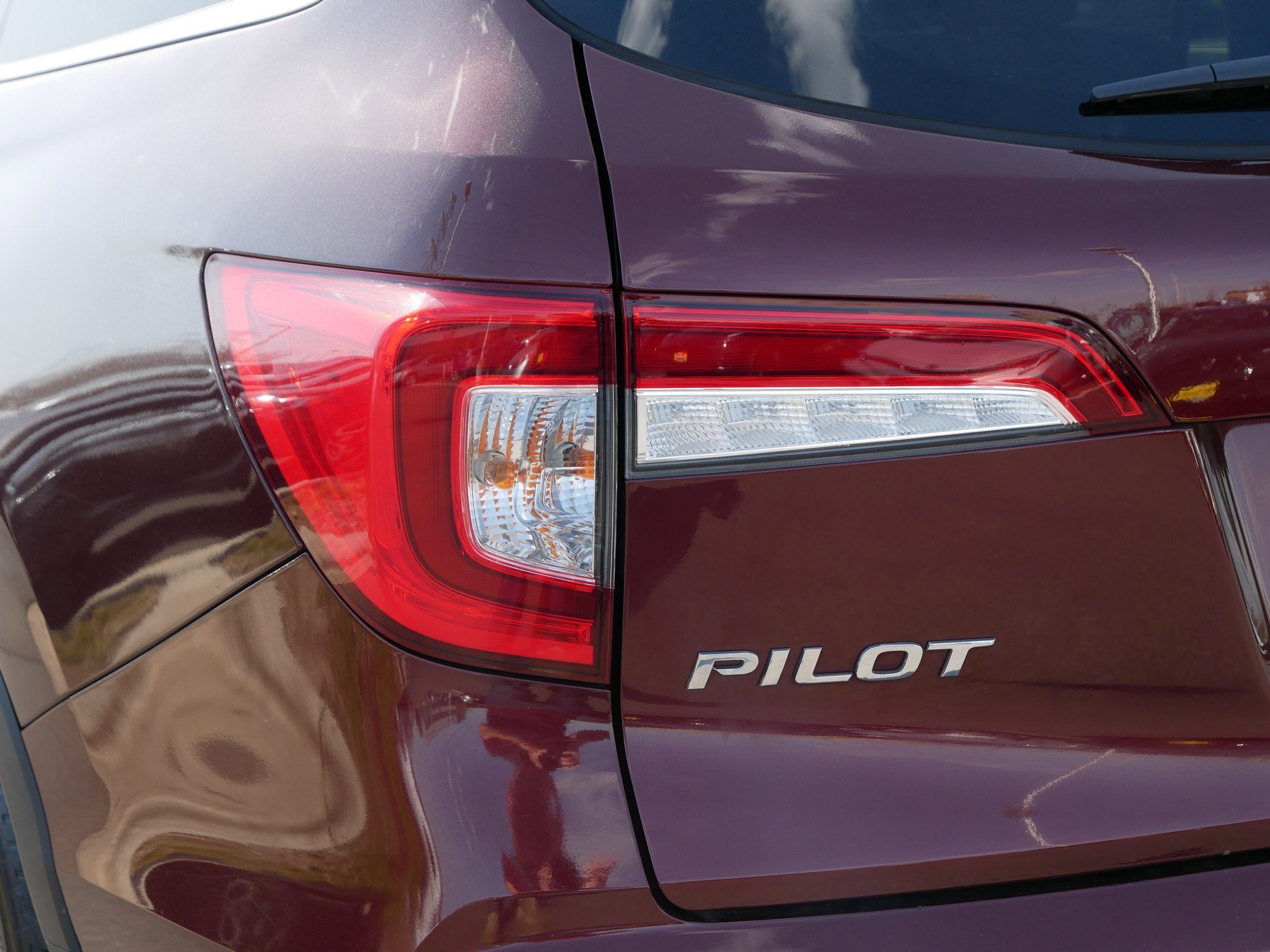 Used 2020 Honda Pilot EX image 17