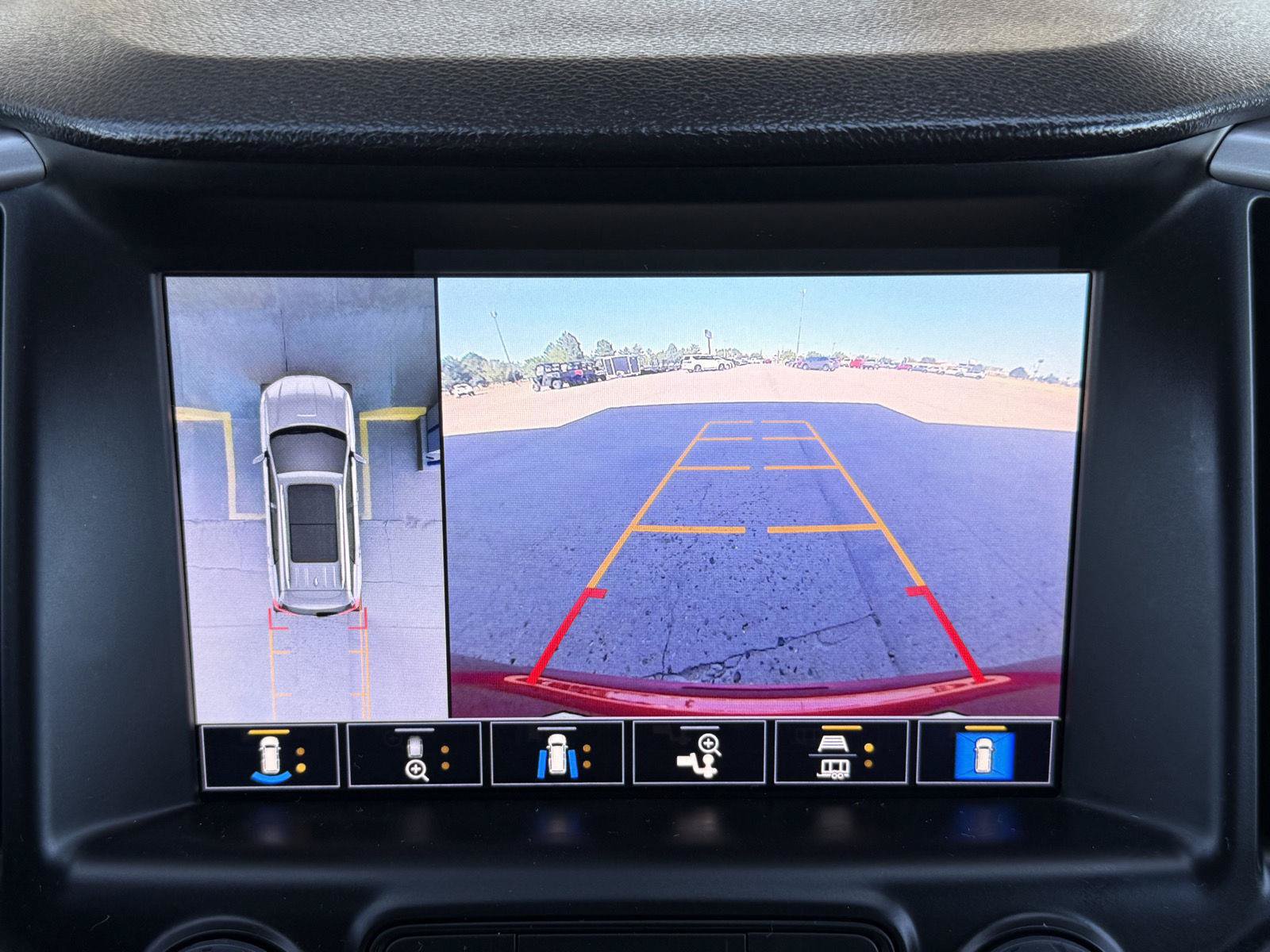 Used 2023 GMC Terrain AT4 w/ Infotainment Package II AWD/4WD image 27
