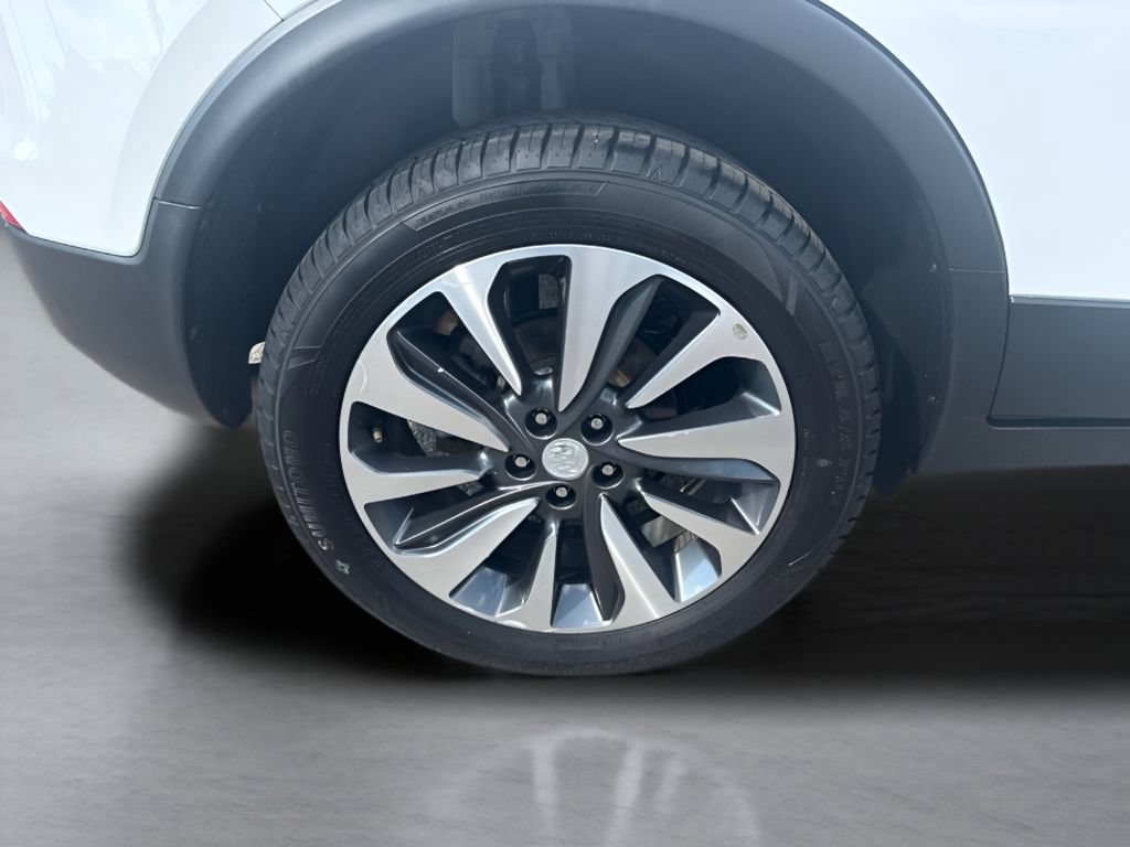 Used 2021 Buick Encore Preferred FWD image 30