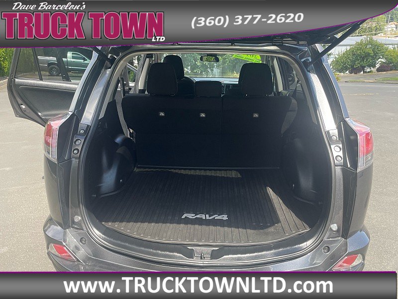 Used 2017 Toyota RAV4 LE w/ All Weather Liner Package AWD/4WD image 11